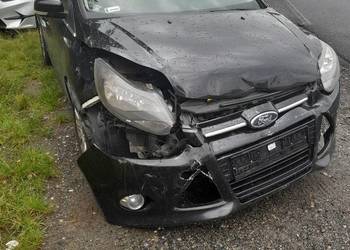 Auto po małej kolizji jeszcze do zrobienia sprzedam najlepiej w cslosci