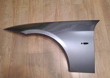 Błotnik lewy bmw e90 2010r polift spacegrau metallic