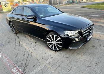 Mercedes E220 / BMW 5 / Audi A6