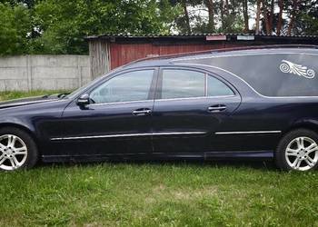 Mercedes W211 Karawan
