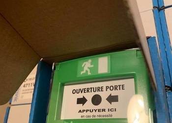 NEUTRONIC 4711V3C - Déclencheur manuel Vert à membrane déformable 1 contac…