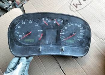 VW GOLF 4 IV 1035100002  LICZNIK ZEGARY