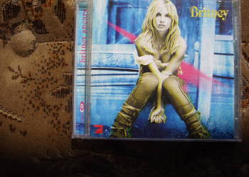 Pop CD ; BRITNEY SPEARS-- BRITNEY , 2001 ROK.