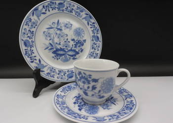 Zestaw Śniadaniowy Trio – Klasyczny Wzór Cebulowy (Zwiebelmuster)