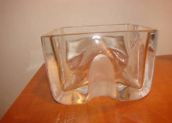 kryształowy pamiątkowy pojemnik