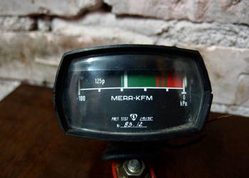 Wakuometr miernik podciśnienia Mera KFM- Fiat 125p