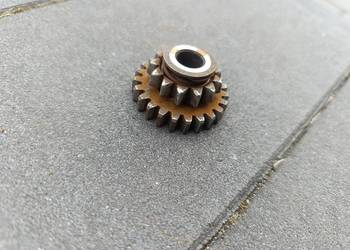 Grzechotka jawa 50 zębatka startera ogar 200