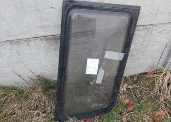 Okno / szyba do przyczepy kempingowej 45x77x84