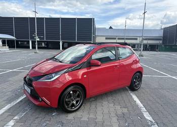 Toyota Aygo Automat X-Wave Otwierany Dach Navi Pełne Wyposażenie