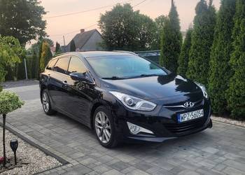 Hyundai i40 1.7 CRDI 2015 Rok Czujniki parkowania Kamera Nawigacja