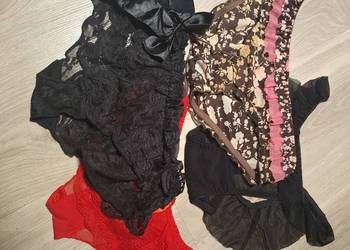 Komplet 4 sztuk majteczek ozdobnych M