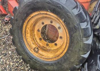 Koło z felga case/new holland