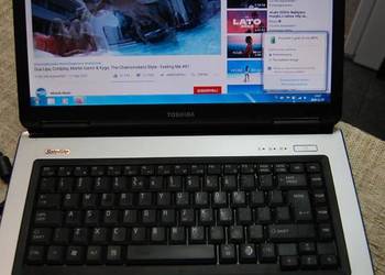 Laptop TOSHIBA SATELLITE Ładny stan Sprawny WIFI do nauki