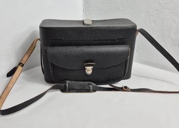 Vintage Kuferek Fotograficzny / Torba Retro – Klasyka i Styl
