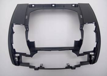RAMKA PANEL ŚRODKOWY MITSUBISHI PAJERO SPORT II