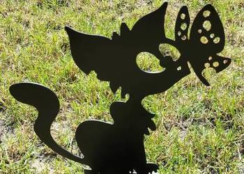 Metalowe ozdoby ogrodowe wbijane