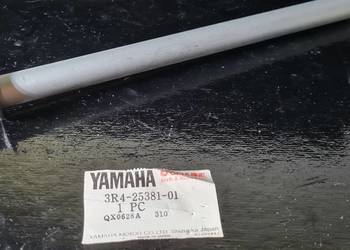 Yamaha YZ 250 oś tył OE 3R4-25381-01 nowa