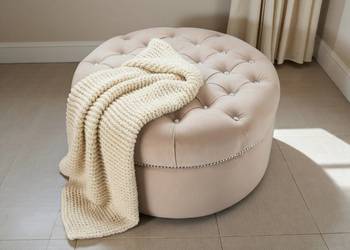 Okrągła pufa 60 cm beżowa do toaletki pikowana