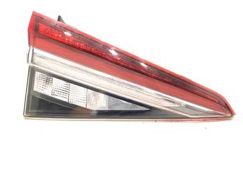 LAMPA TYŁ LEWA WEWNĘTRZNA SKODA KODIAQ 565945307E SUV ŚWIATŁO