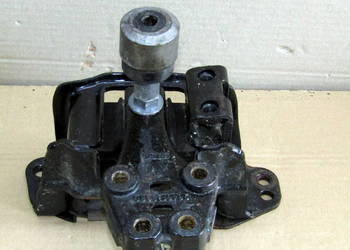 PODUSZKA ZWIESZENIA SILNIKA CITROEN C5 III X7 3.0HDI V6 9645132380