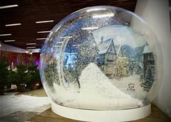 Śnieżna kula, śniegowa kula, snowglobe, bubbletent, mikołaj