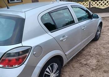 Opel Astra 2008r 1.6B+GAZ, klima- zadbany