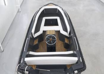 Elektryczna Łódź 470