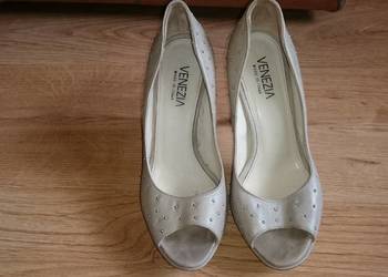 Buty włoskiej firmy Vanezia