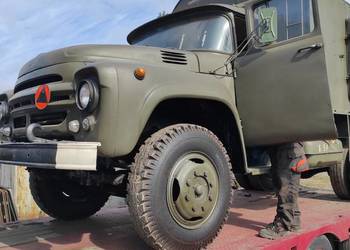 Kolekcjonerski ZIŁ 130 łaznia-dezynfektor DDA-2