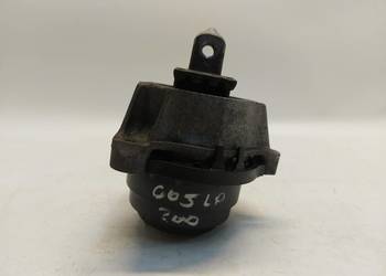 BMW G05 X5 3.0d 2019r PODUSZKA SILNIKA LEWA 6890831