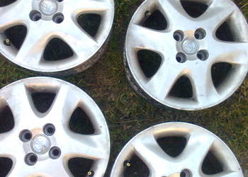 felgi aluminiowe 15 Toyota Corolla Yaris