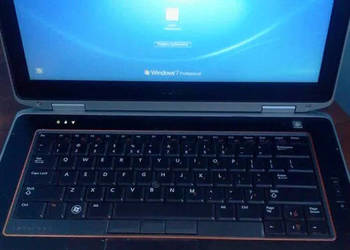 Laptop Dell E6420 win 11 / intel core i5 - z głośnikami i myszką