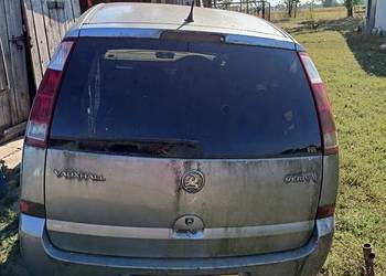 Zderzak tylny opel meriva srebrny