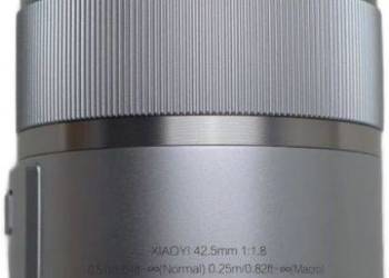 Obiektyw XIAOYI 42.5mm 1.8 micro 4/3 MFT srebrny