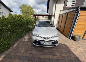 Sprzedam Toyota avensis