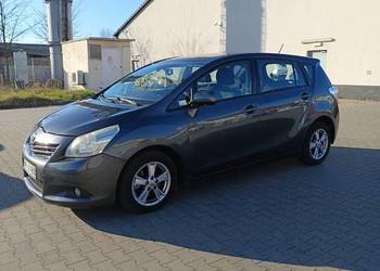 Toyota Verso    Prestige