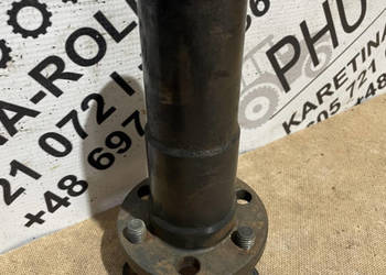John Deere 5065M 5070M 5080M - piasta 10F702