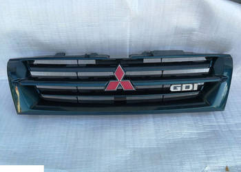 MITSUBISHI PAJERO III ATRAPA GRILL MR387981/82