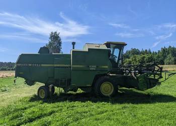 Kombajn John Deere 1055