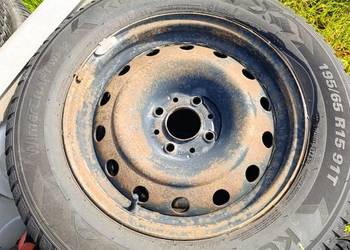 Koła zimowe, opony zimowe Kumho 195/65 R15 DOT 2023