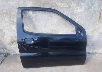 Suzuki Ignis FH 00-03 drzwi przód przednie Z5J czarny 3d 3 d Suzuki Ignis FH 00-03 drzwi przód przednie Z5J czarny 3d 3 d