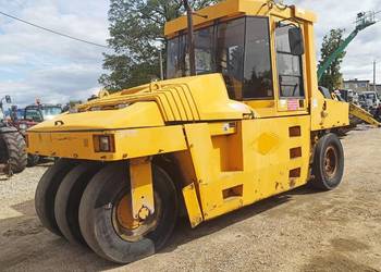 Walec Cat PS300b ogumiony ciężki nie hamm bomag demag dynapac