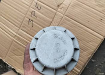 DEKIELEK LAMPY OSŁONA ŻARÓWEK ZAŚLEPKA LAMPY