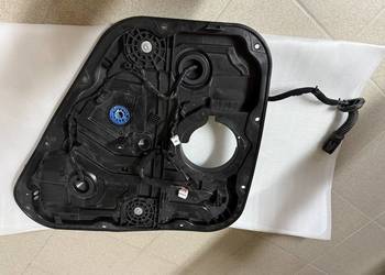 Podnośnik szyby drzwi prawy tył Hyundai Tucson II III 83480-D7100