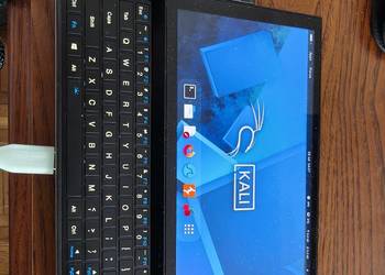 GPD Win4 8840U FP8 32G + 1TB