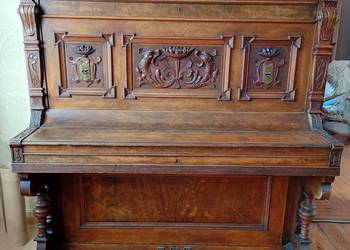 Pianino antyk W.Ehleben Berlin