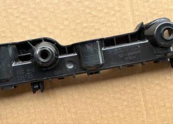 ŚLIZG ZDERZAKA PRZÓD TRAFIC IV PRAWY 631424455R