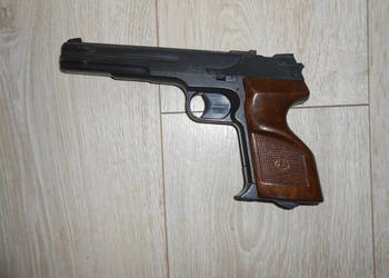 Sprzedam pistolet zabawka