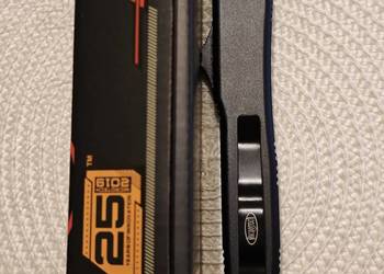 Nóż sprężynowy OTF 23/ Solidny, Jakość