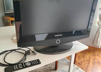 Telewizor  Samsung 26 cali